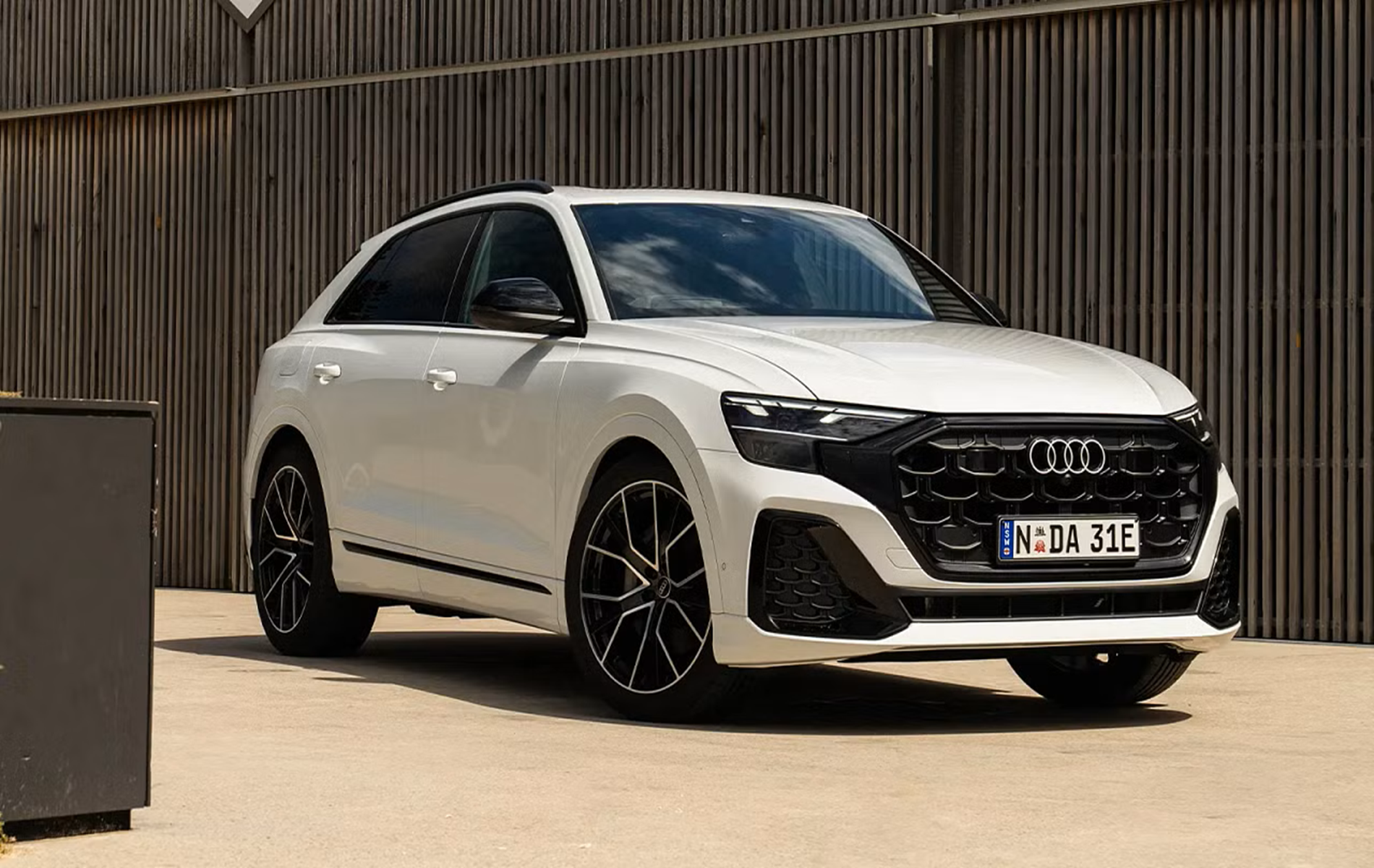 2025 Audi Q8